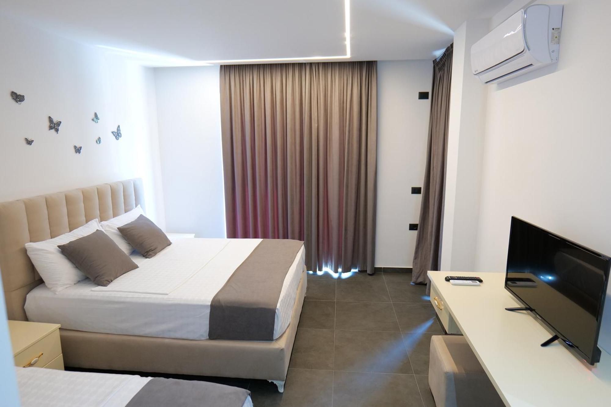 Hotel Celaj Avlonya Dış mekan fotoğraf
